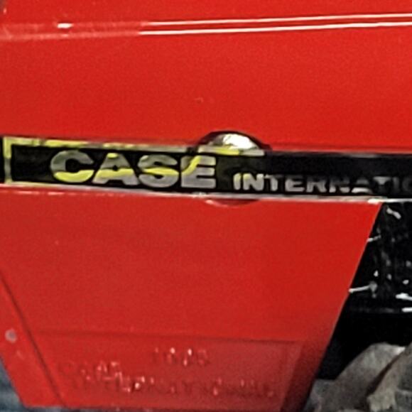 Vintage Ertl 1/32 scale Case IH 4894 4wd die-cast tractor red/black - Picture 3 of 8